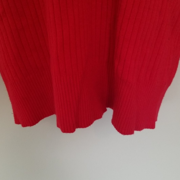 Ribbed red sweater size L - Picture 3 of 4